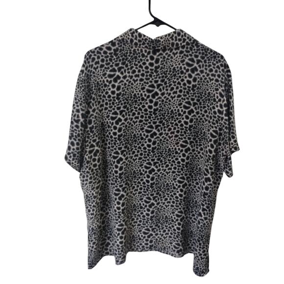 Vintage Allison Taylor Women's size 1X 100% Silk Button Down Animal Print Top - Picture 5 of 12